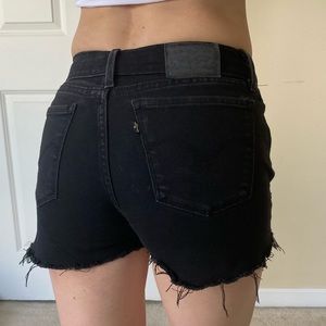 Black Levi’s shirts size 26